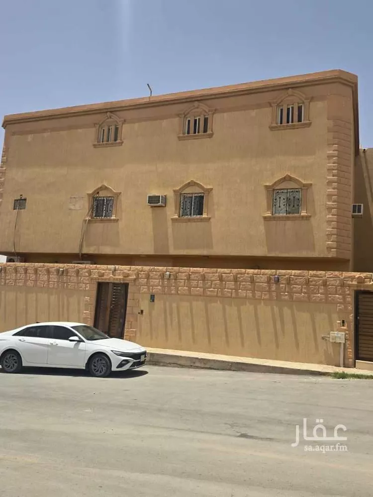 عمارة للبيع في شارع الصفيف, حي العريجاء الغربي, مدينة الرياض, منطقة الرياض صورة 3
