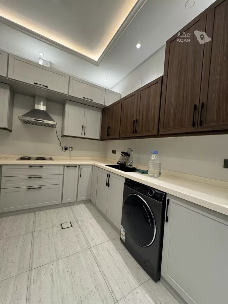Apartment for Rent in Riyadh Al Malqa 6
