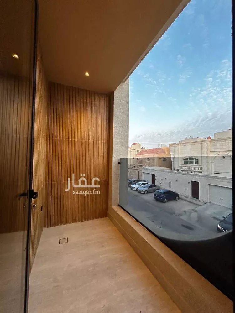 دور للبيع في شارع الحجور, حي النفل, مدينة الرياض, منطقة الرياض صورة 2