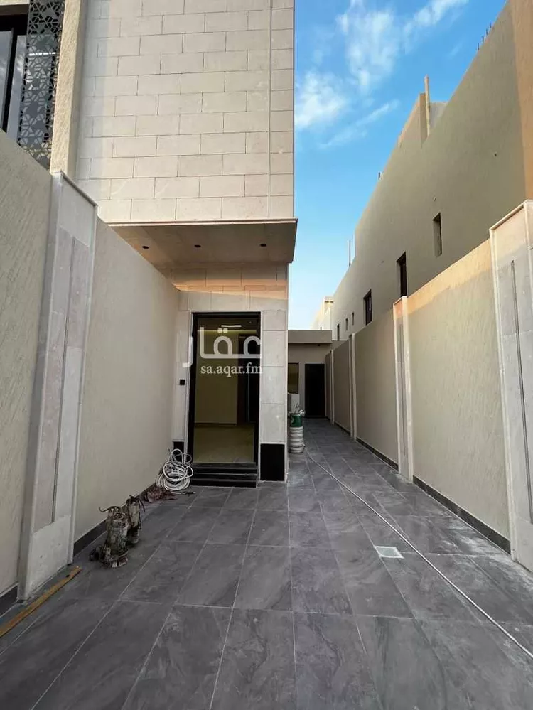 Floor for Sale in Riyadh Tuwaiq صورة 5