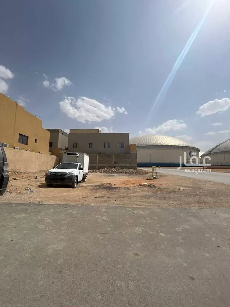أرض للبيع في شارع 7 عكاظ, حي عكاظ, مدينة الرياض, منطقة الرياض صورة 3