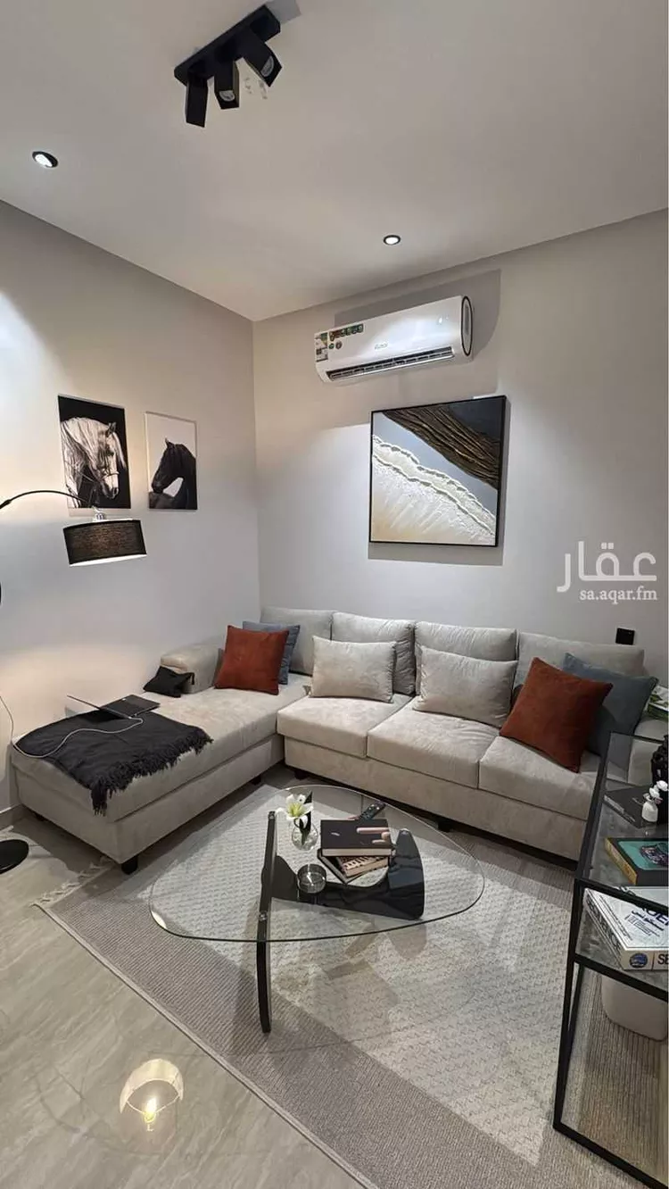 استديو مفروش للحجز في شارع الأمير متعب بن عبدالعزيز ، حي القرية الثانية ، الدمام ، الدمام