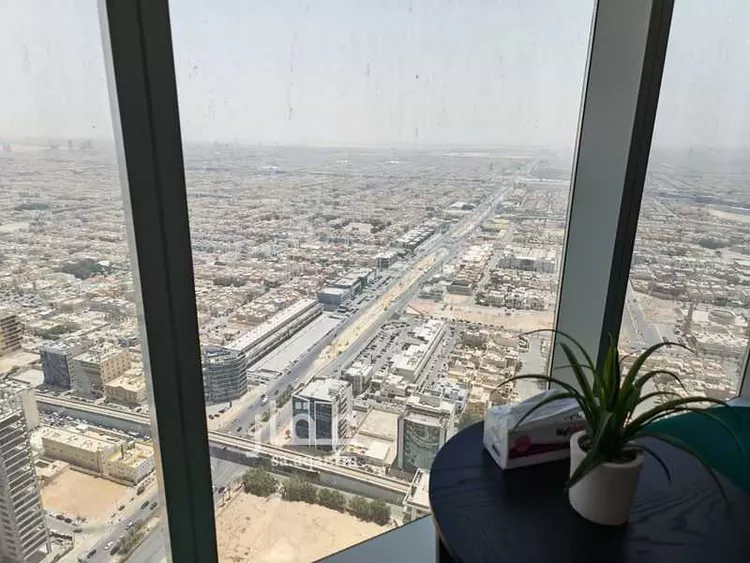 شقة للإيجار في شارع طريق الملك فهد الفرعي, حي الصحافة, مدينة الرياض, منطقة الرياض 24