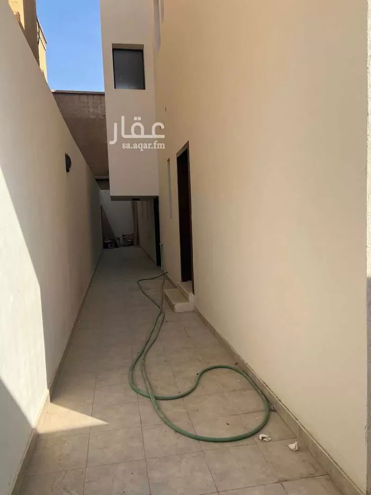 عمارة للإيجار في شارع سليمان الطبراني, حي أم الحمام الغربي, مدينة الرياض, منطقة الرياض صورة 4