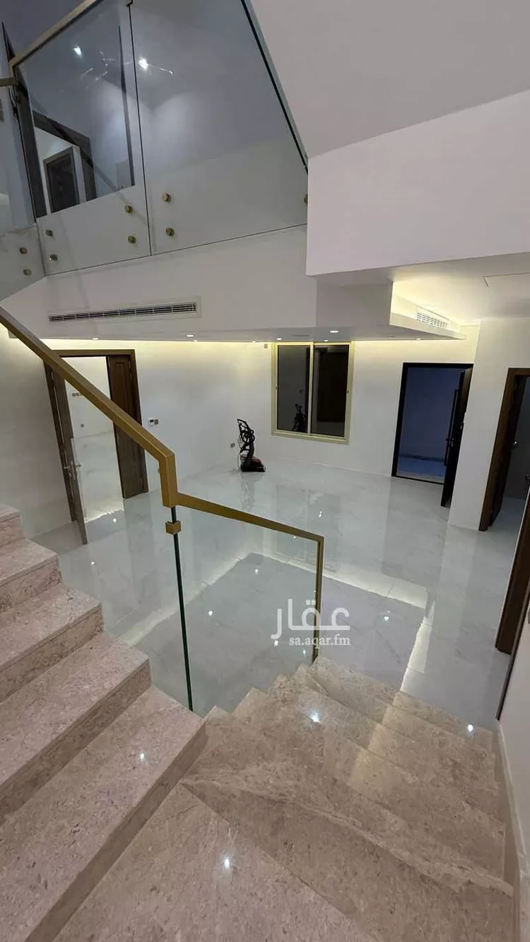 فيلا للبيع في شارع الكمال بن طلحة, حي الرمال, مدينة الرياض, منطقة الرياض صورة 2