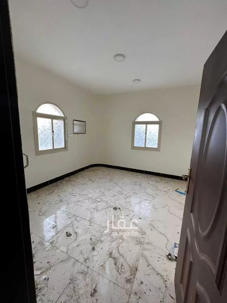 عمارة للبيع في شارع ابن فارس ، حي الحيلة الشرقي ، محايل ، محايل صورة 3