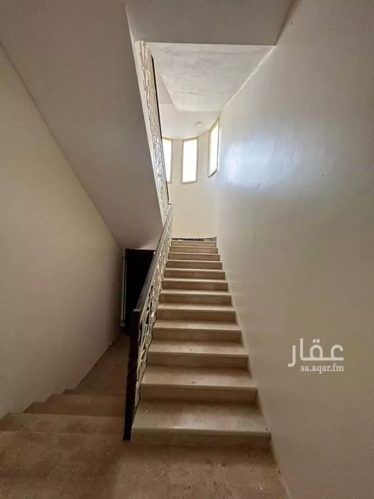 عمارة للبيع في شارع ابن فارس ، حي الحيلة الشرقي ، محايل ، محايل صورة 5
