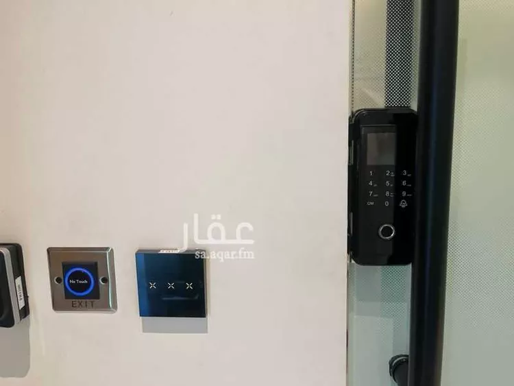 مكتب تجاري للإيجار في شارع الأمير تركي بن عبدالعزيز الأول, حي الملقا, مدينة الرياض, منطقة الرياض 6