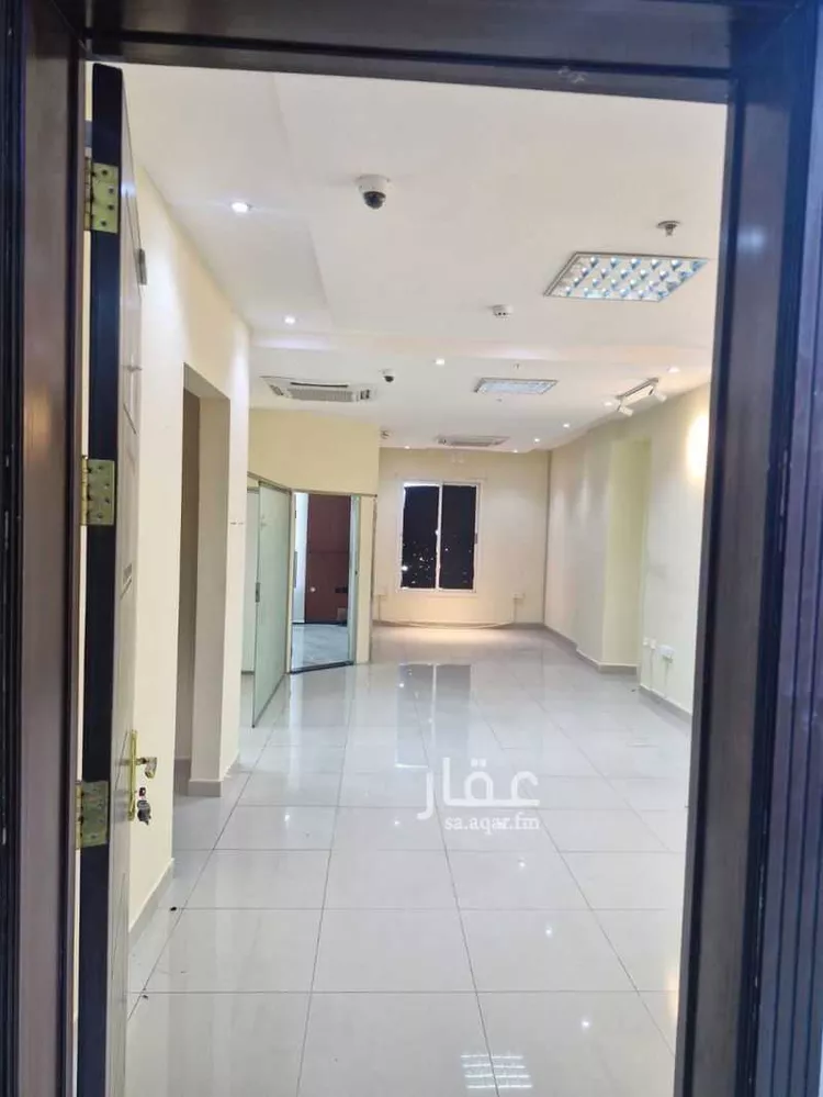 Commercial Office for Rent in Riyadh Al Yasmin صورة 4