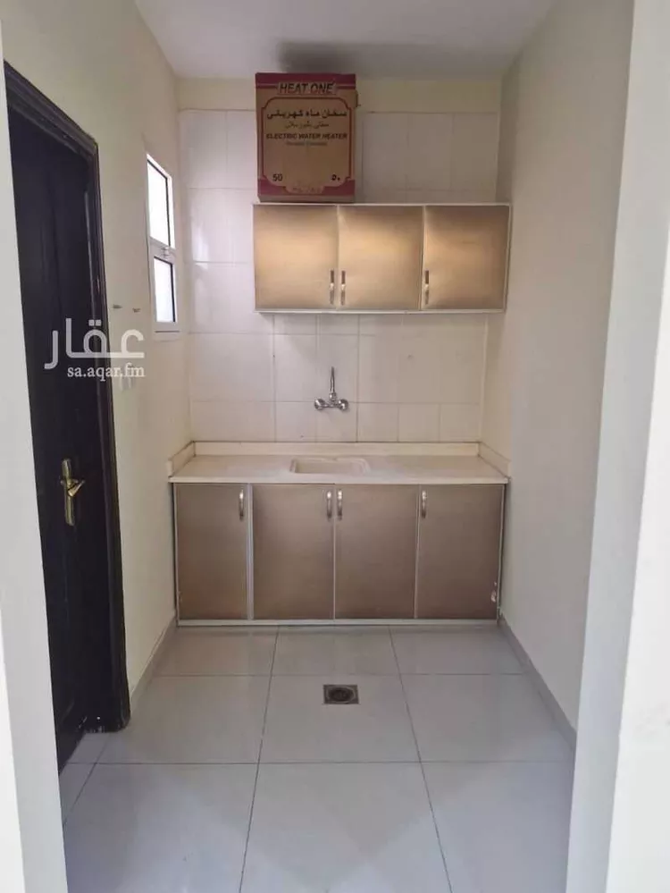 Commercial Office for Rent in Riyadh Al Yasmin صورة 2