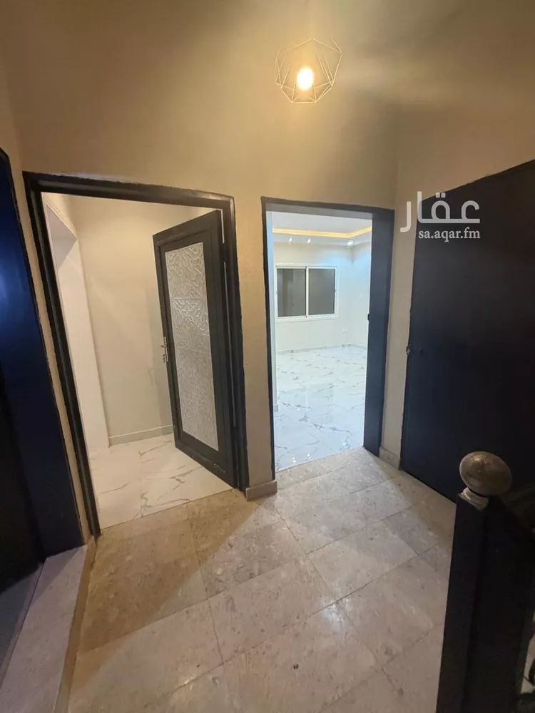 شقة للإيجار في شارع أحمد بن محمد الشعبي, حي المهدية, مدينة الرياض, منطقة الرياض 6