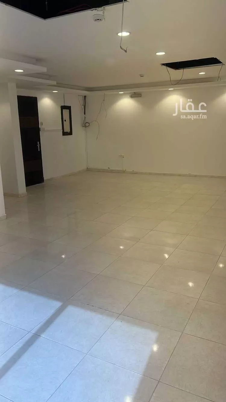 مكتب تجاري للإيجار في شارع طريق الامير محمد بن سعد بن عبد العزيز, حي الملقا, مدينة الرياض, منطقة الرياض صورة 2