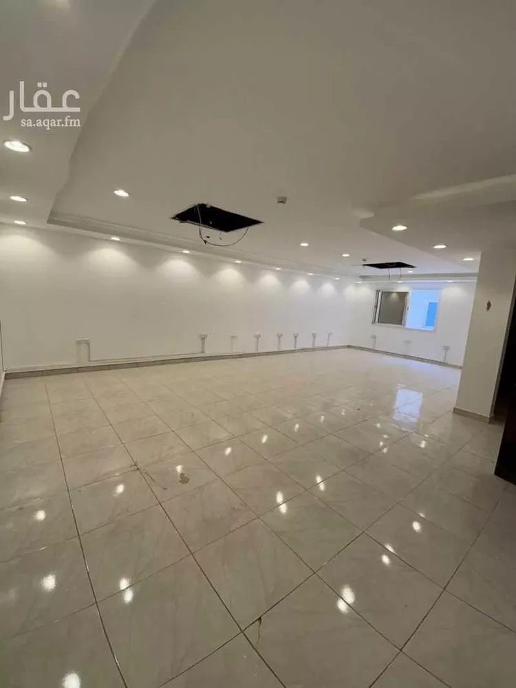 مكتب تجاري للإيجار في شارع طريق الامير محمد بن سعد بن عبد العزيز, حي الملقا, مدينة الرياض, منطقة الرياض