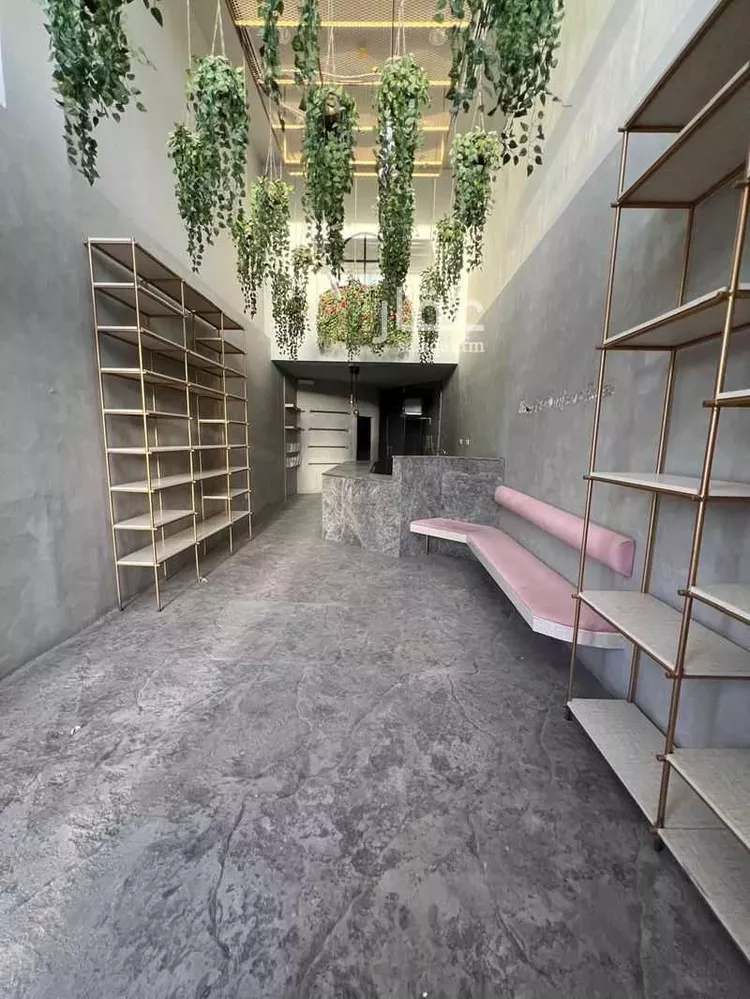 محل للإيجار في شارع طريق الامير محمد بن سعد بن عبد العزيز, حي الملقا, مدينة الرياض, منطقة الرياض صورة 3