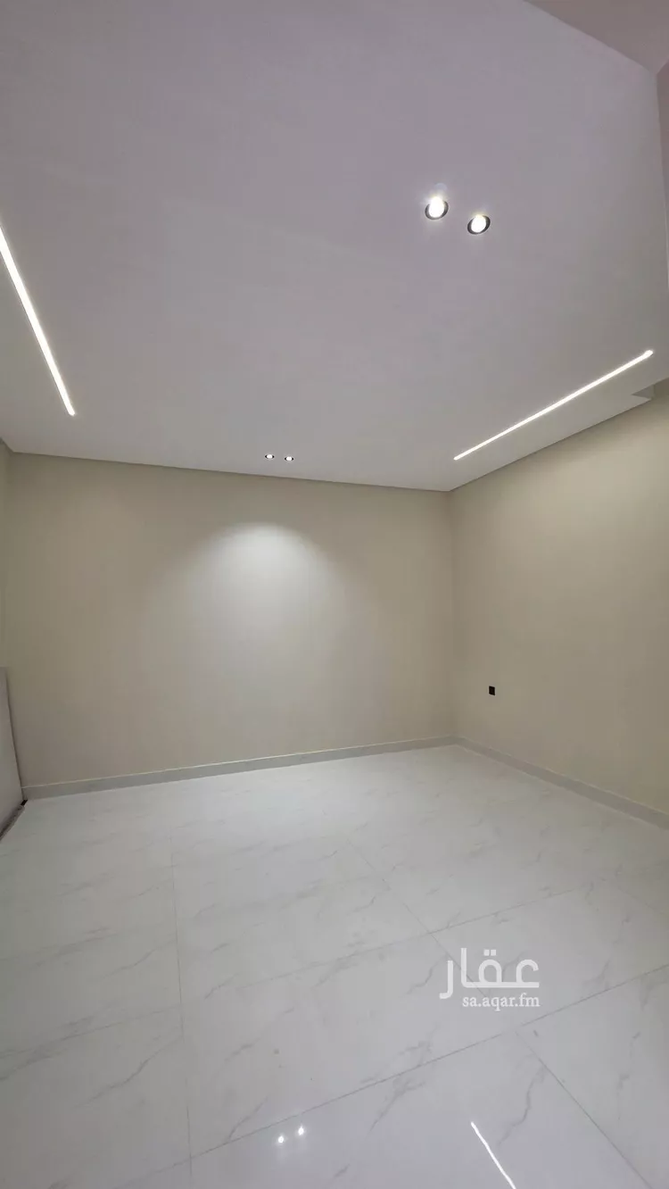 دور للبيع في شارع ابي جعفر بن ابي زيد, حي الخليج, مدينة الرياض, منطقة الرياض صورة 2