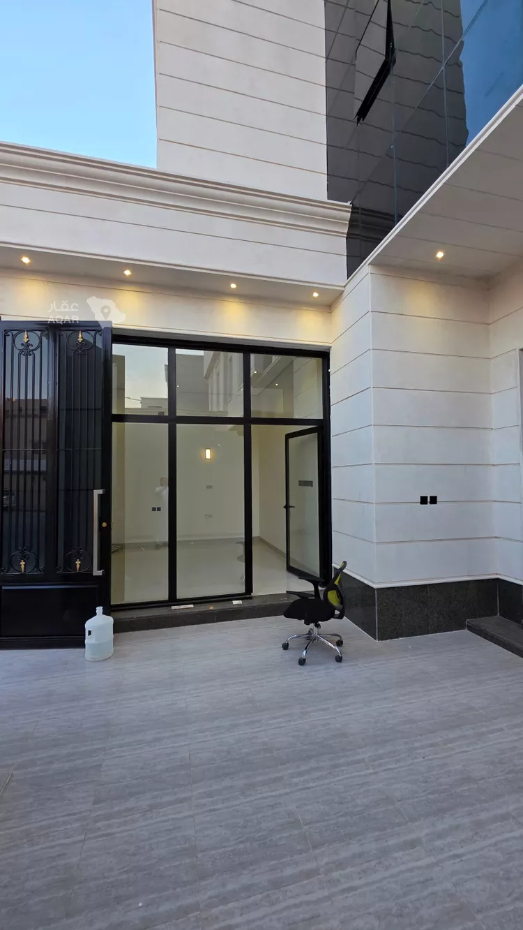 Villa for Sale in Riyadh An Nahdah 8