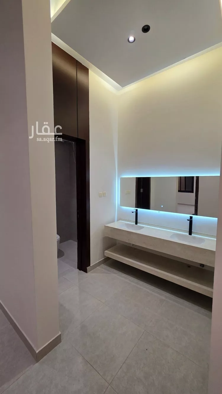 Floor for Rent in Riyadh Al Khaleej