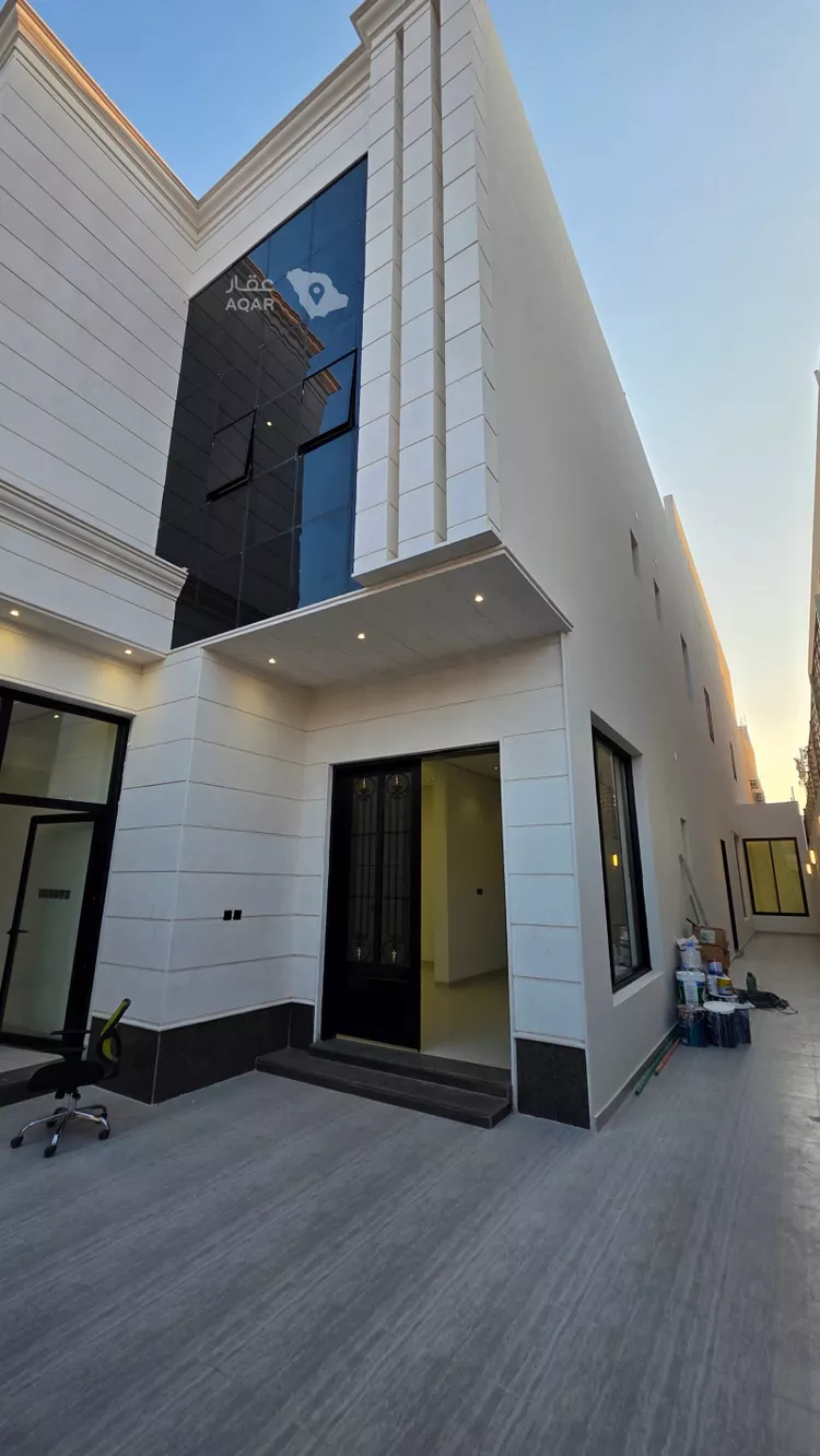 Villa for Sale in Riyadh An Nahdah 10