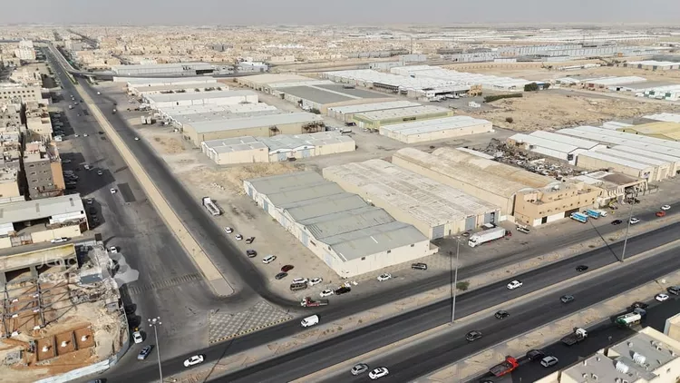 Warehouse for Rent in Riyadh Ad Dar Al Baida صورة 3