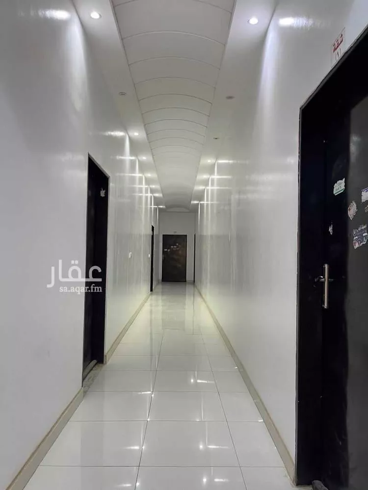 عمارة للإيجار في شارع جبل الدخان, حي ظهرة لبن, مدينة الرياض, منطقة الرياض صورة 3