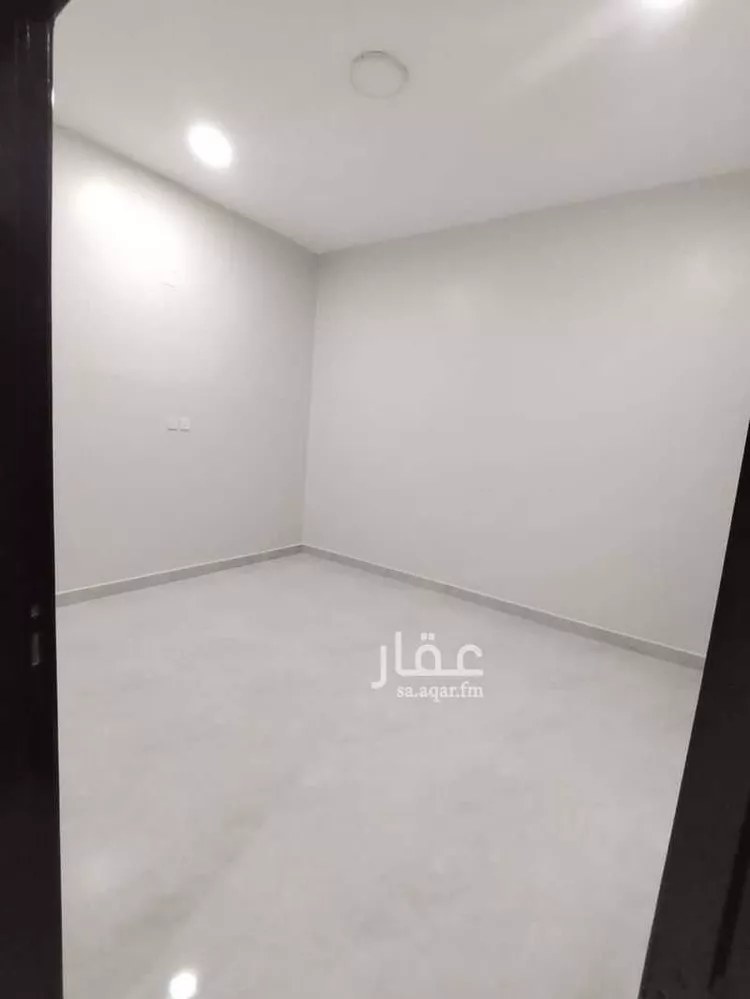 Floor for Rent in Riyadh Sultana صورة 3