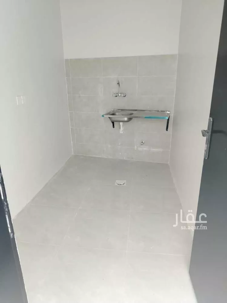 شقة للإيجار في شارع أغادير, حي سلطانة, مدينة الرياض, منطقة الرياض 6