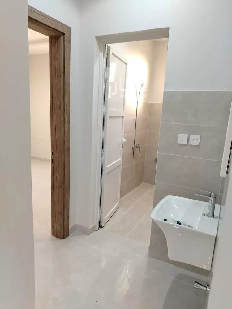 شقة للإيجار في شارع اغادير, حي سلطانة, مدينة الرياض, منطقة الرياض صورة 3