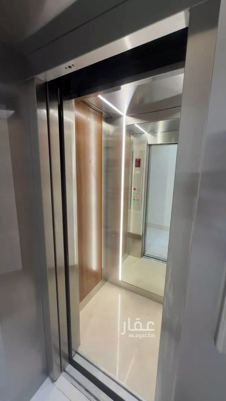 Floor for Sale in Riyadh Ghirnatah 10