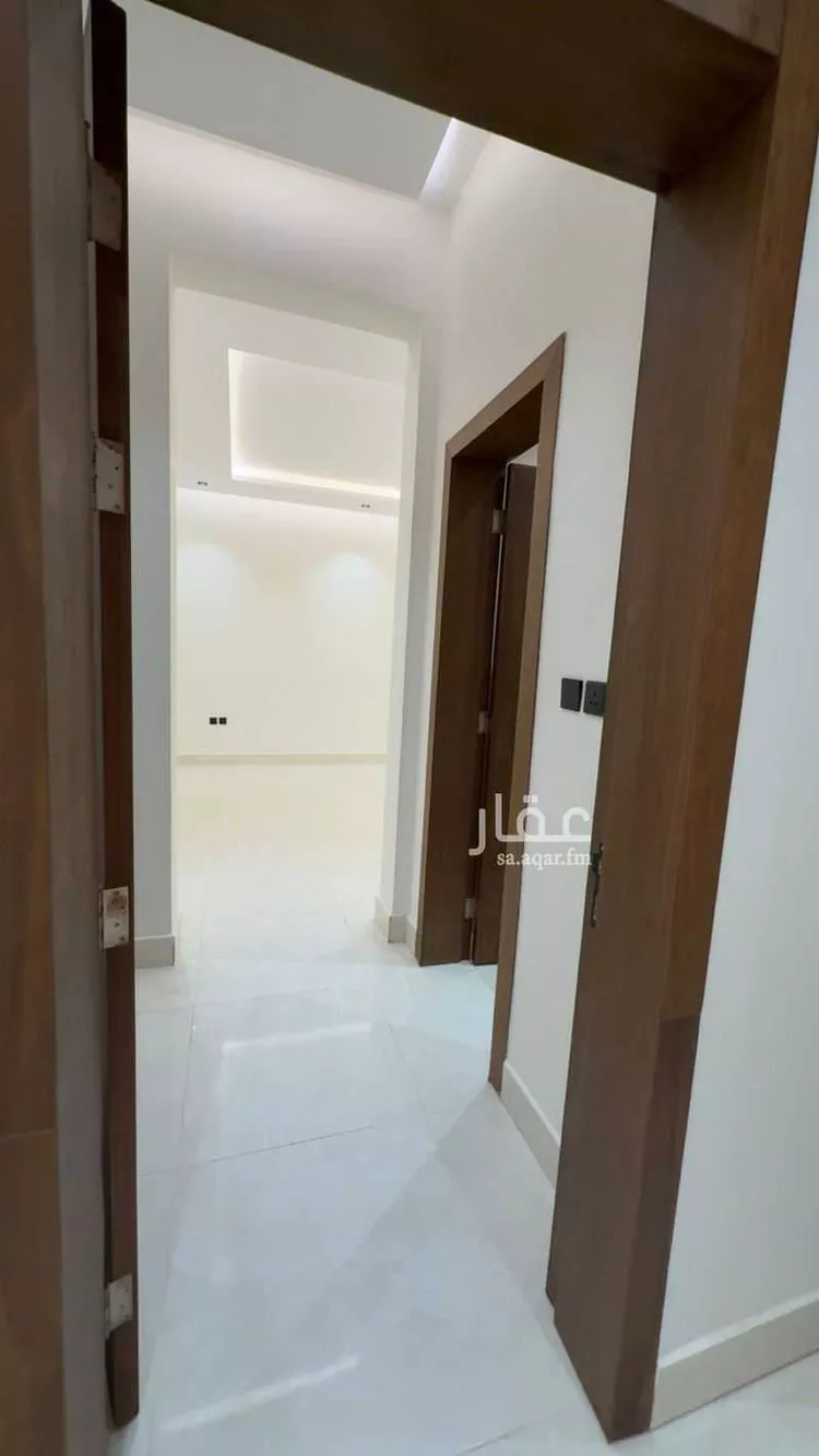 Floor for Sale in Riyadh Ghirnatah 16