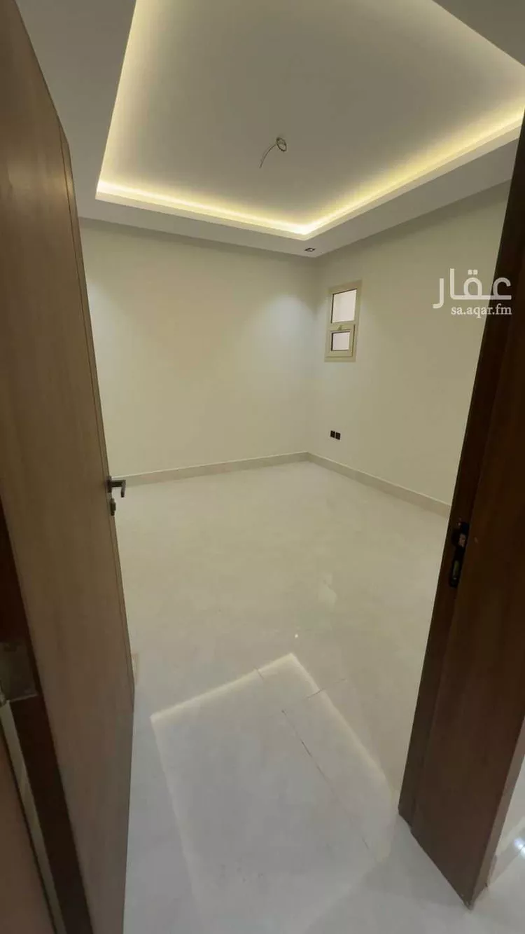 Floor for Sale in Riyadh Ghirnatah 6