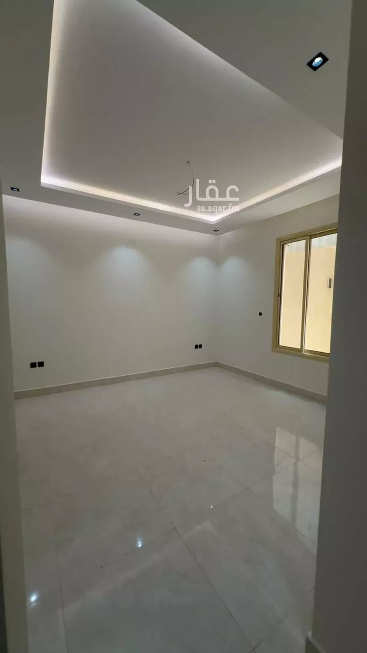 Floor for Sale in Riyadh Ghirnatah 17