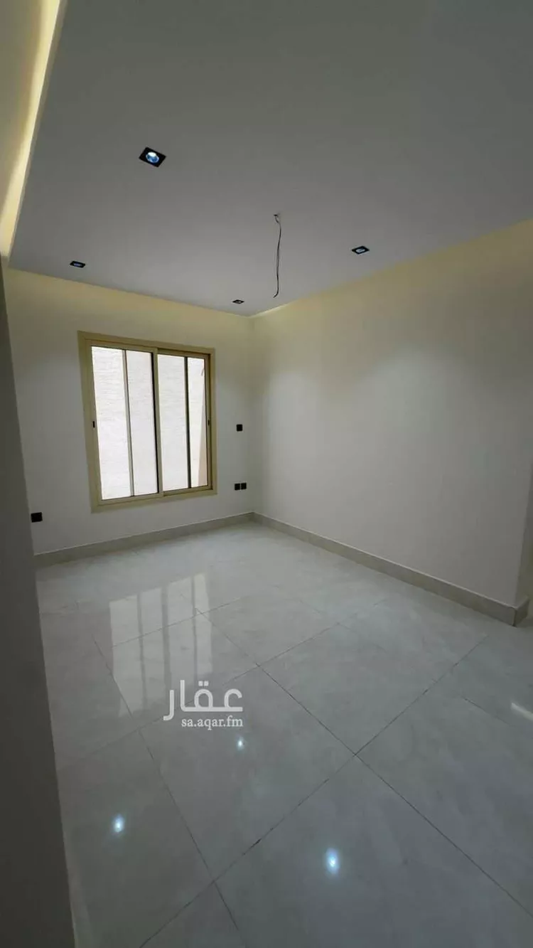 Floor for Sale in Riyadh Ghirnatah 9