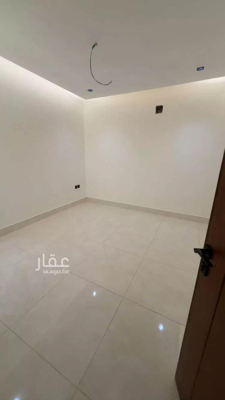 دور للبيع في شارع وادي حلب, حي غرناطة, مدينة الرياض, منطقة الرياض صورة 3