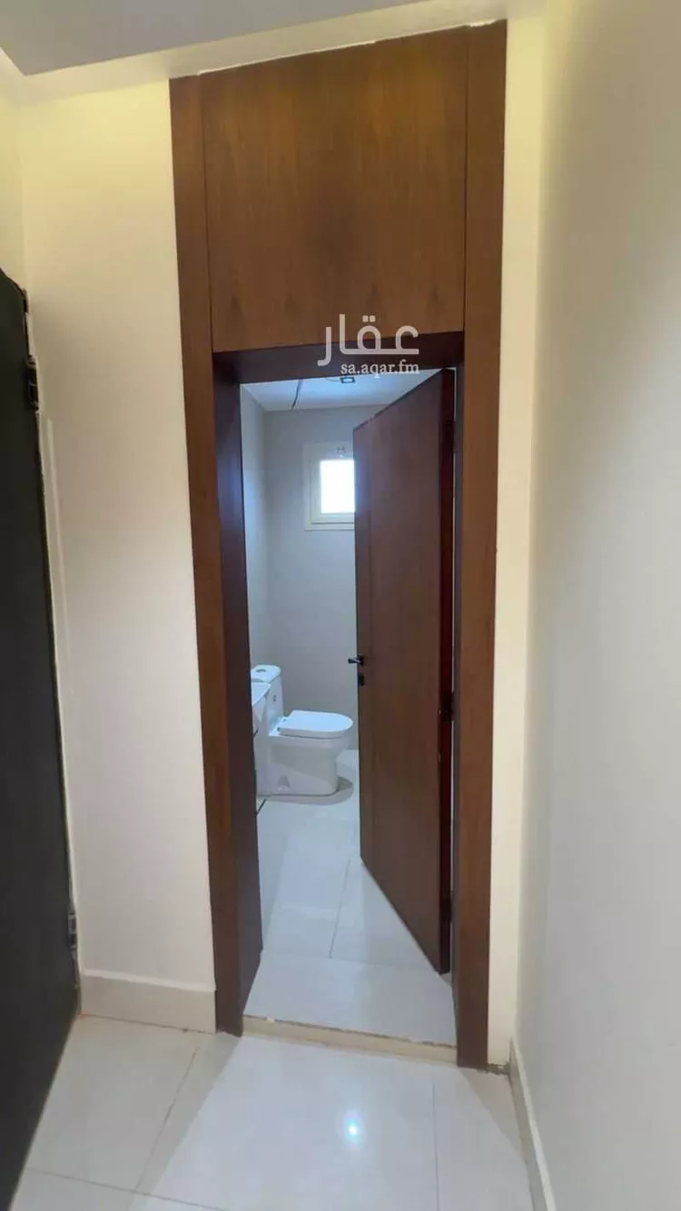 Floor for Sale in Riyadh Ghirnatah 12