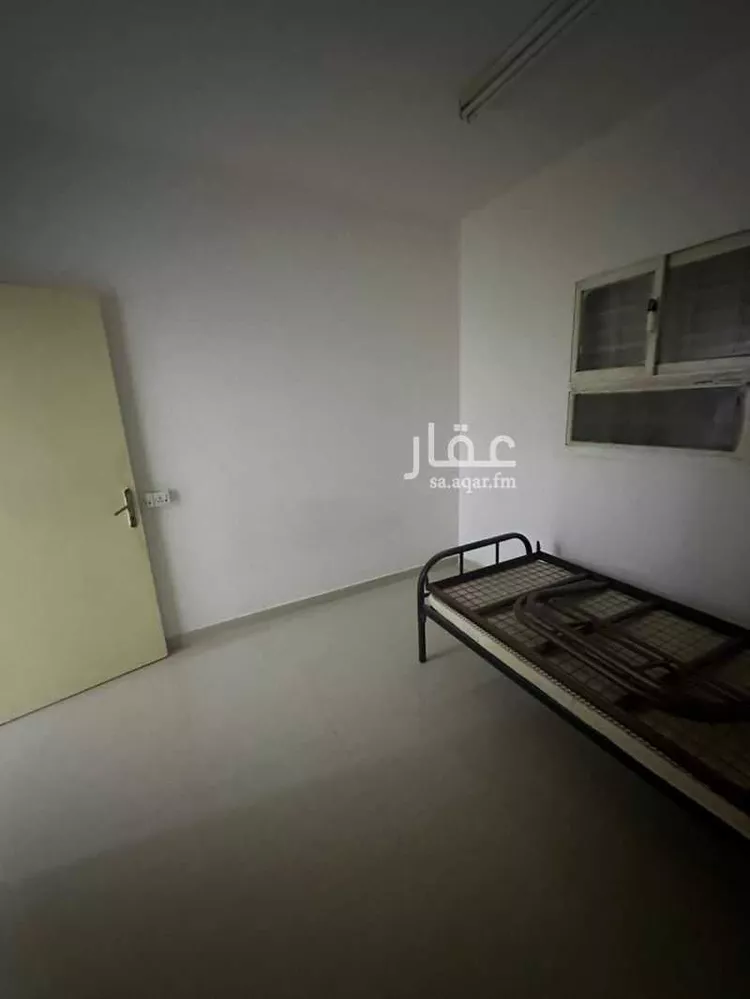 شقة للإيجار في شارع عثمان بن عيسى ، حي الازدهار ، الرياض ، منطقة الرياض