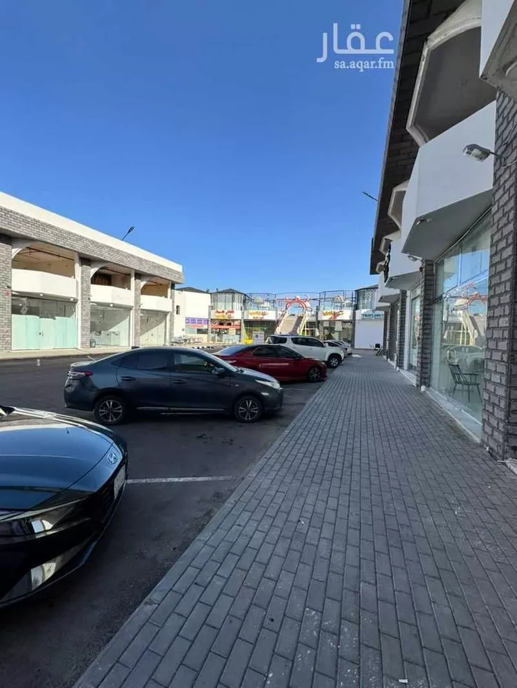 محل للإيجار في شارع طريق عمر بن الخطاب, حي عروة, مدينة المدينة المنورة, منطقة المدينة المنورة صورة 2