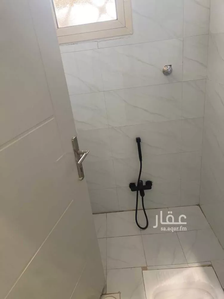 غرفة للإيجار في شارع الهام, حي بدر, مدينة الرياض, منطقة الرياض صورة 3