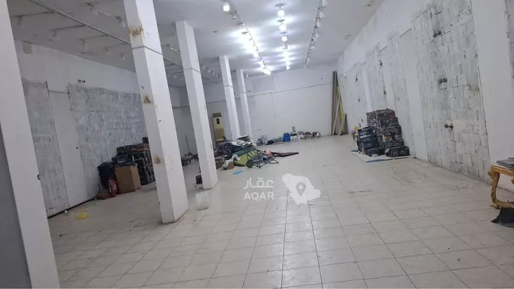 محل للإيجار في شارع  احمد ابن حنبل, حي السلام, مدينة الرياض, منطقة الرياض 3