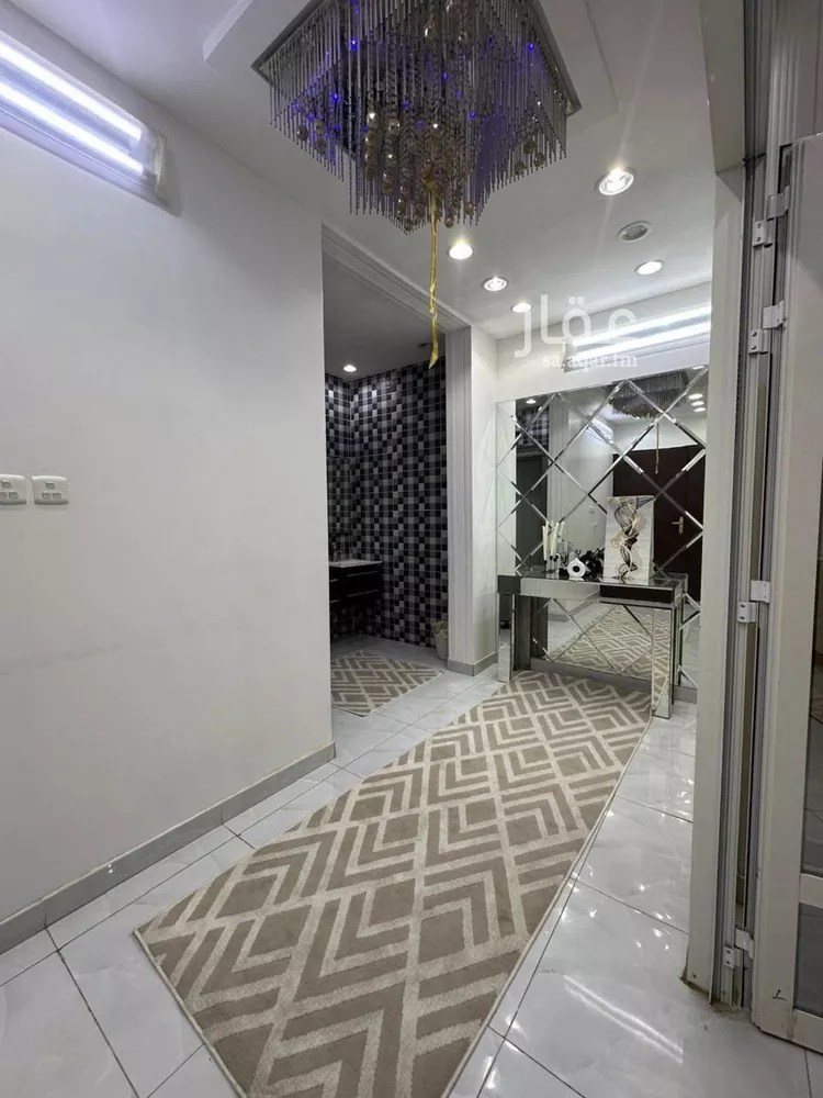 فيلا للبيع في شارع أبي العالية الرياحي, حي الرمال, مدينة الرياض, منطقة الرياض صورة 5