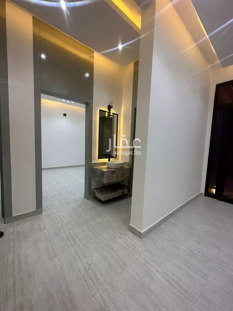 فيلا للبيع في شارع 1250, حي الرمال, مدينة الرياض, منطقة الرياض صورة 2