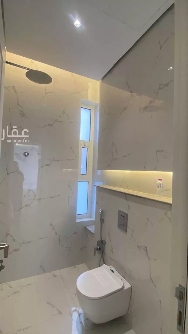 فيلا للبيع في شارع أبي الريحان البيروني, حي المهدية, مدينة الرياض, منطقة الرياض صورة 3