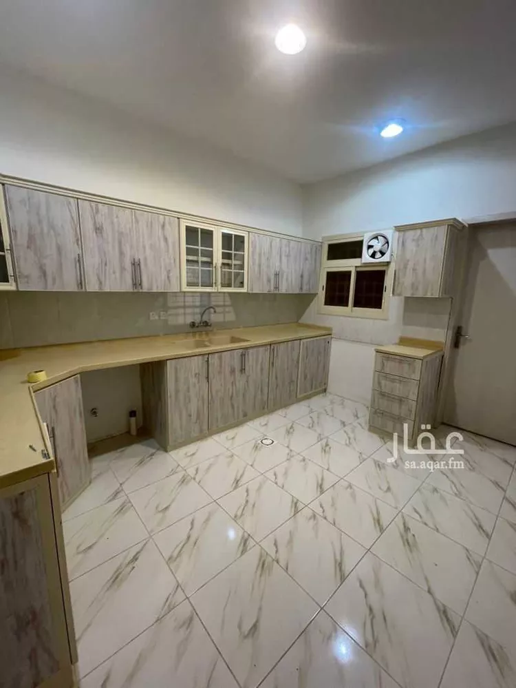 شقة للإيجار في شارع وادي العمارية, حي الروضة, مدينة أبها, منطقة عسير صورة 2