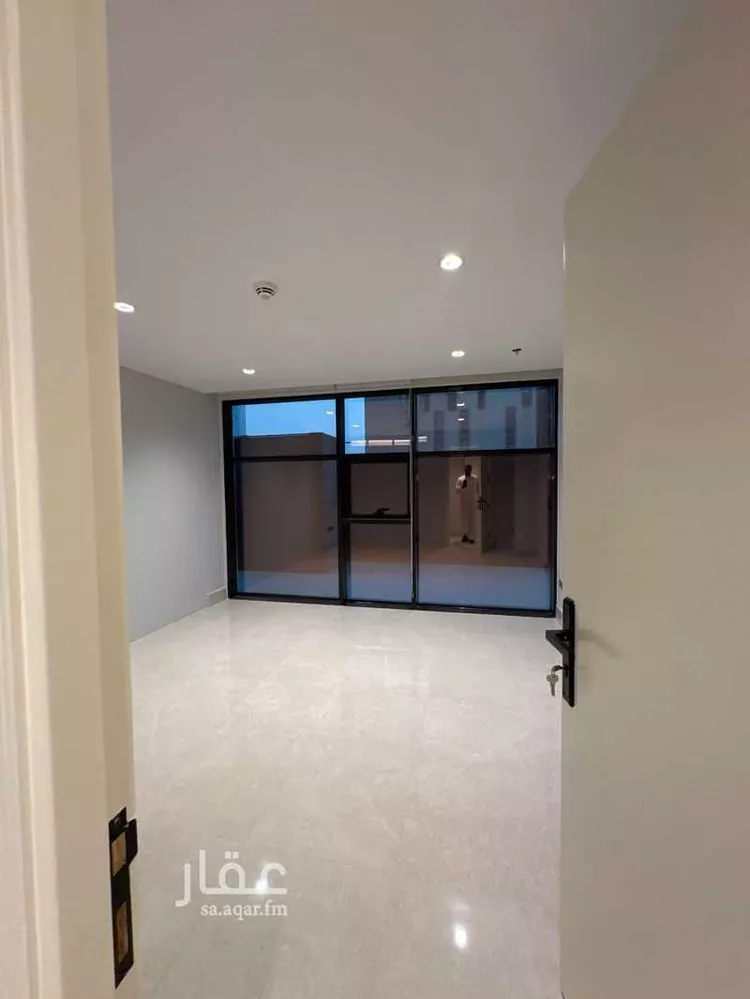 مكتب تجاري للإيجار في شارع العليا, حي العليا, مدينة الرياض, منطقة الرياض