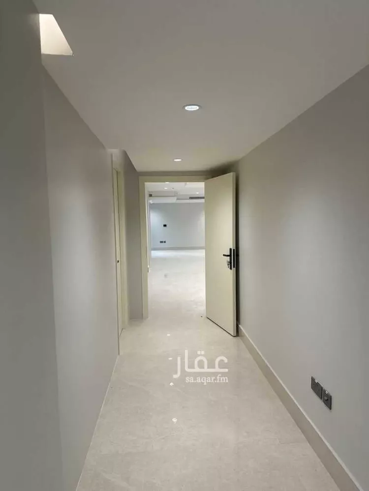 مكتب تجاري للإيجار في شارع العليا, حي العليا, مدينة الرياض, منطقة الرياض صورة 3