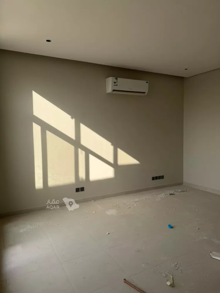 دور للبيع في شارع أبي الحسن الكمال, حي العارض, مدينة الرياض, منطقة الرياض 4