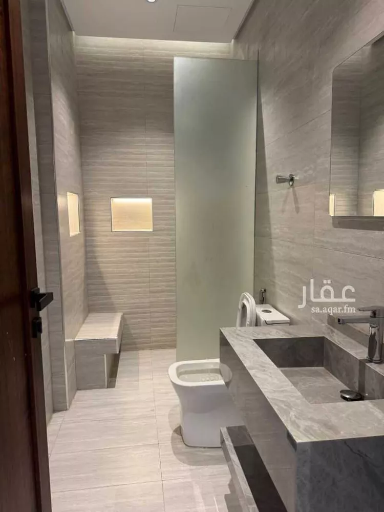 شقة للإيجار في شارع السادس عشر, حي مدينة العمال, مدينة الخبر, المنطقة الشرقية صورة 4
