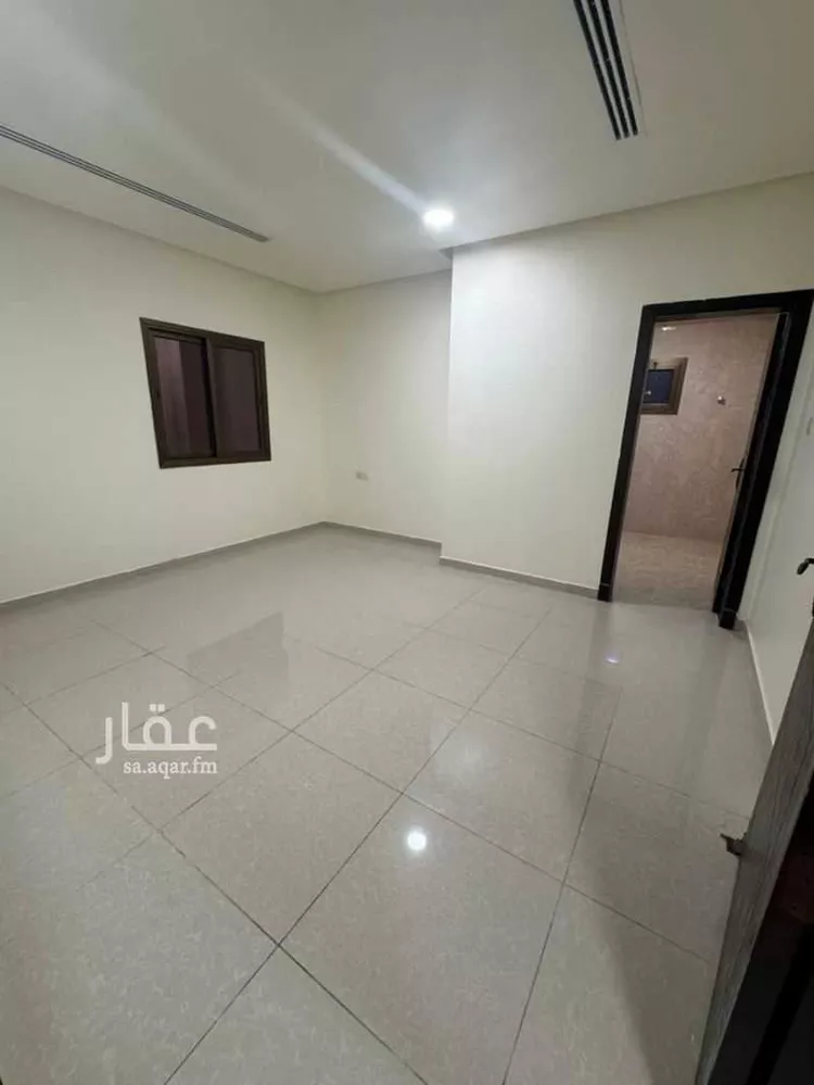 شقة للإيجار في شارع الرياض, حي مدينة العمال, مدينة الخبر, المنطقة الشرقية صورة 3