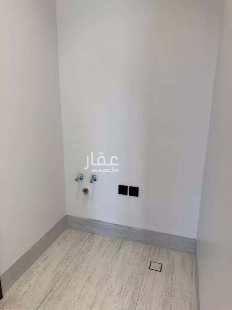شقة للإيجار في شارع السادس عشر, حي مدينة العمال, مدينة الخبر, المنطقة الشرقية صورة 3
