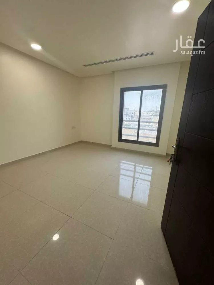 شقة للإيجار في شارع الرياض, حي مدينة العمال, مدينة الخبر, المنطقة الشرقية 7