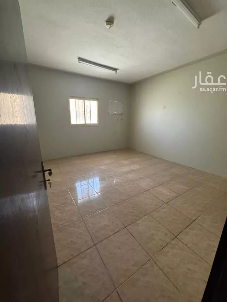 شقة للإيجار في شارع الملك فيصل بن عبدالعزيز الفرعي, حي التعاون, مدينة الجبيل, المنطقة الشرقية صورة 3